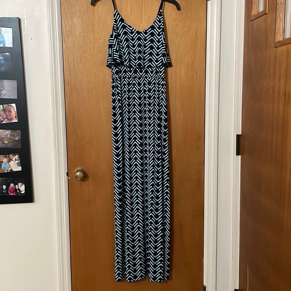 •TRIXXI•NAVY AND MINT TURQUOISE BOHO RUFFLE CHEST MAXI DRESS SIZE MEDIUM EUC - Picture 3 of 12